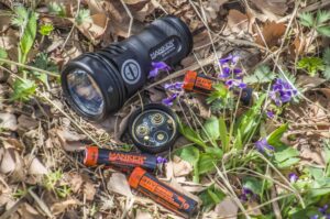 Manker CROWN Digital Zoom 5000lm, 900m Flashlight