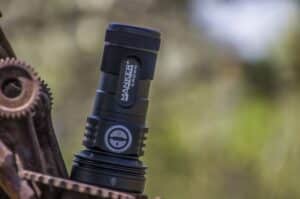 Manker CROWN Digital Zoom 5000lm, 900m Flashlight