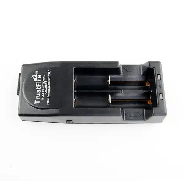 TrustFire TR-001 Charger