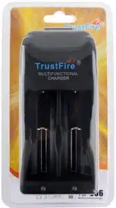 TrustFire TR-006 Charger