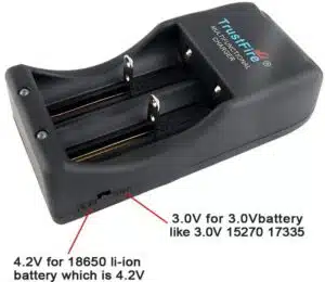 TrustFire TR-006 Charger