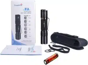 TrustFire T3 1000lm, 137m throw, EDC rechargeable 18650