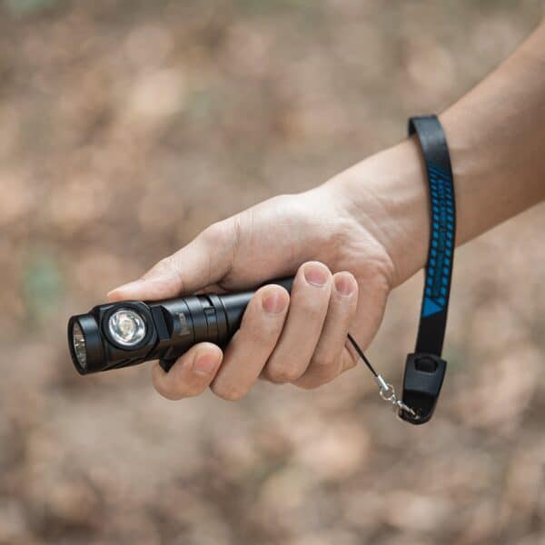 Wuben L1 Osram P9 2000 Lumen 350m Throw Rechargeable LED Dual Light Flashlight - Image 15