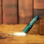 Olight i3E EOS Keychain Flashlight – 90 Lumens, AAA Battery, Twist Tailcap, 44m Throw