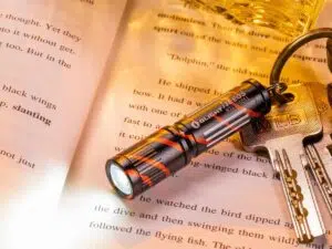Olight i3E EOS Keychain Flashlight – 90 Lumens, AAA Battery, Twist Tailcap, 44m Throw